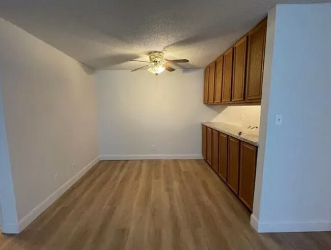 2200 E Trinity Mls Rd Carrollton, TX 75006 photo 3