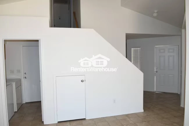 10426 W Oregon Ave Glendale, AZ 85307 photo 3