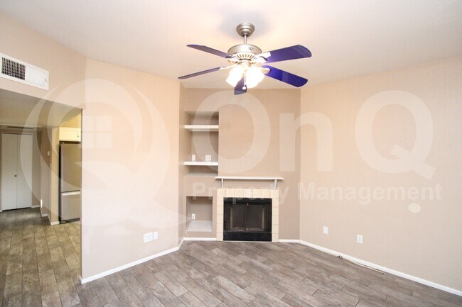 1126 W Elliot Rd Chandler, AZ 85224 photo 3