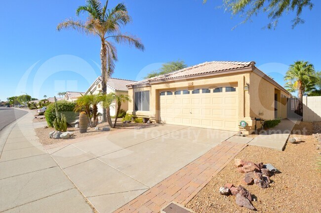 4734 E Charleston Ave Phoenix, AZ 85032 photo 2