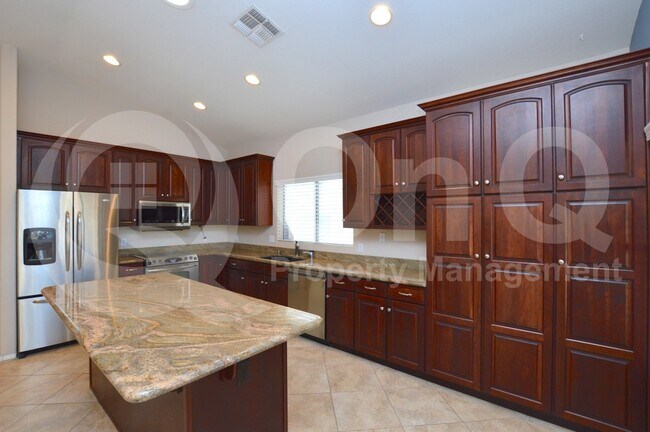 4734 E Charleston Ave Phoenix, AZ 85032 photo 3
