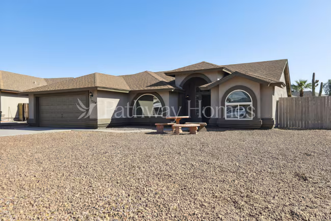 7704 W San Juan Ave photo 3