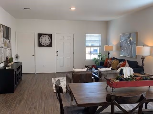 117 Galaxy Wy Jarrell, TX 76537 photo 5