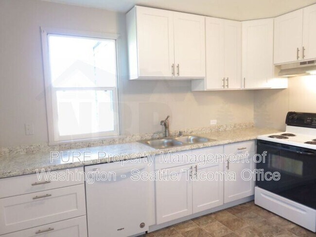 507 S Wright Ave Tacoma, WA 98418 photo 5