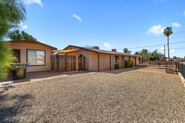 1226 E Purdue Ave Phoenix, AZ 85020 photo 5