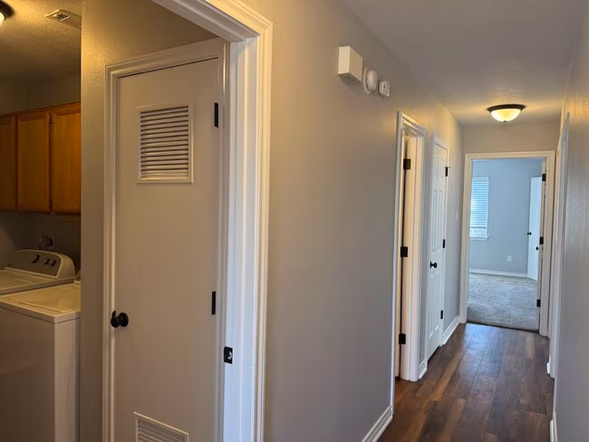1802 Sara Dr College Station, TX 77845 photo 5