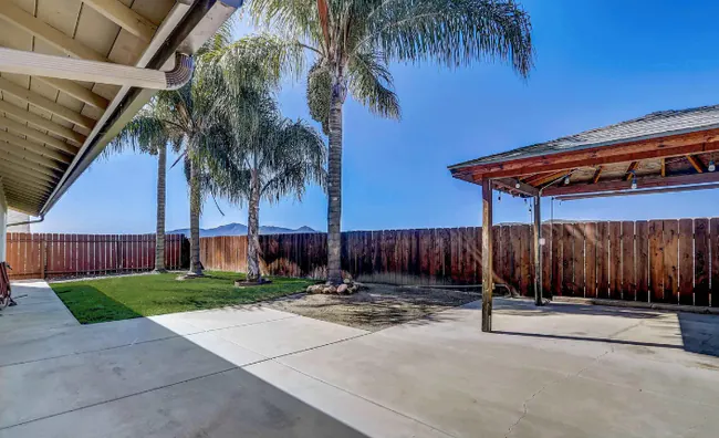 10044 Carlton Hills Blvd Santee, CA 92071 photo 3
