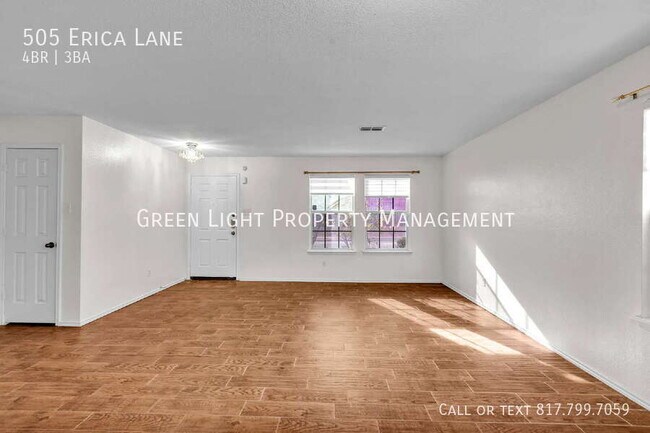 505 Erica Ln Euless, TX 76039 photo 4