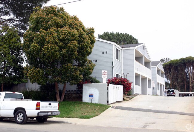 Coastal Community in Encinitas photo 2