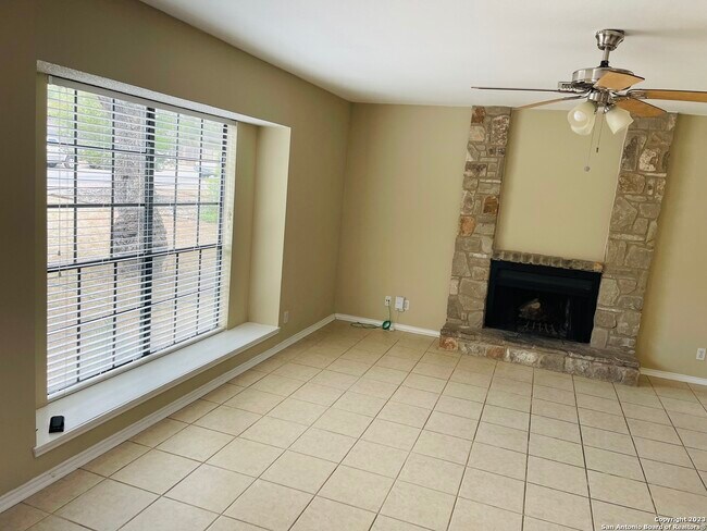 14106 Sage Trail San Antonio, TX 78231 photo 4