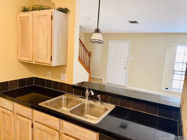 14106 Sage Trail San Antonio, TX 78231 photo 5