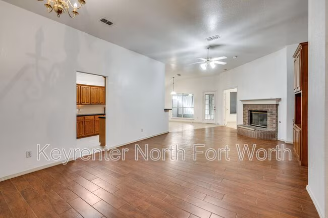 6812 Cold Water Canyon Rd Fort Worth, TX 76132 photo 5