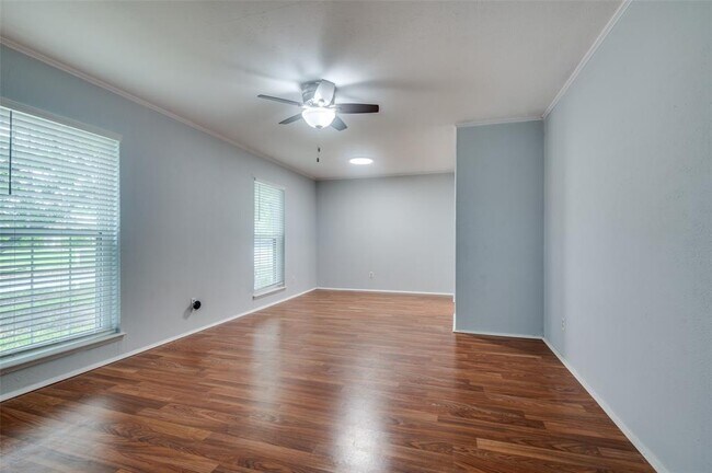 1840 Paxton Drive, Carrollton, TX 75007 photo 4