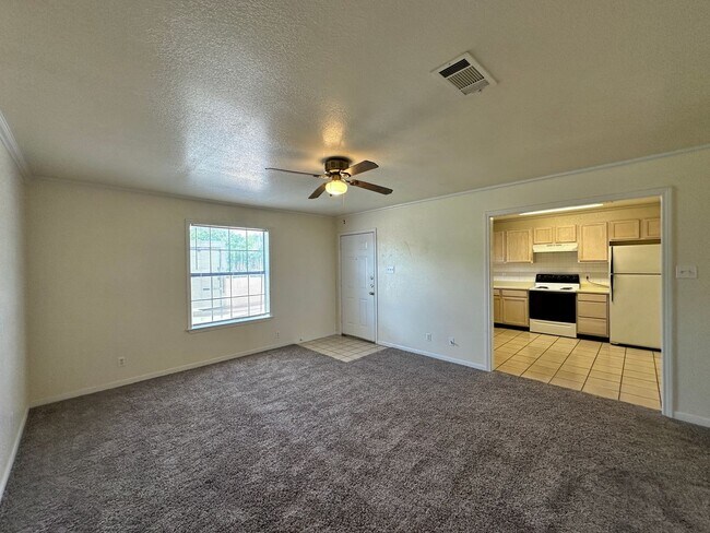 1805 Pontotoc Trce Harker Heights, TX 76548 photo 3