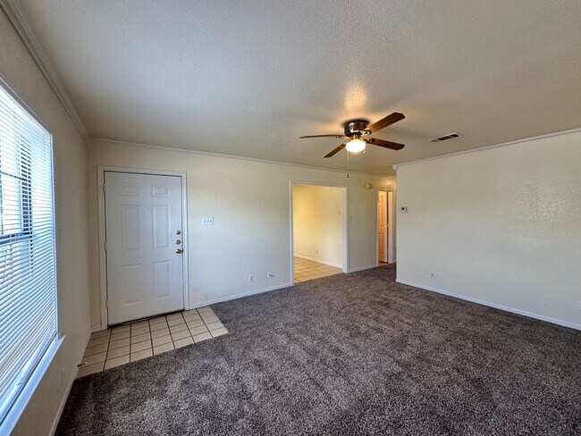 1805 Pontotoc Trce Harker Heights, TX 76548 photo 2