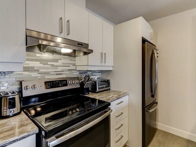 11807 Sunburst St San Antonio, TX 78230 photo 3