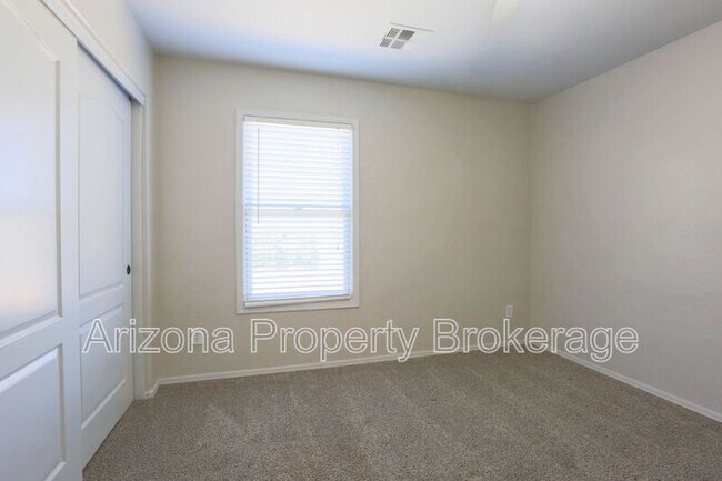 16862 N 182nd Ln Surprise, AZ 85388 photo 5