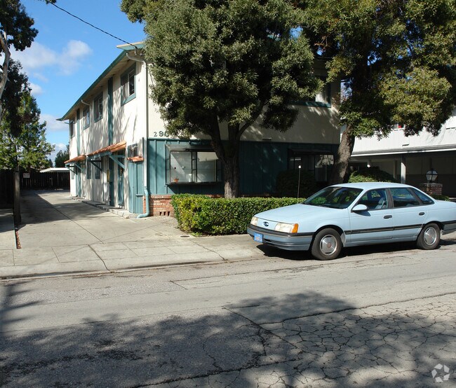 Curtner Ave photo 2