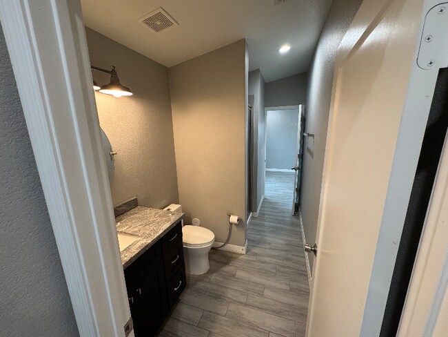1558 W 5th St Tempe, AZ 85281 photo 5