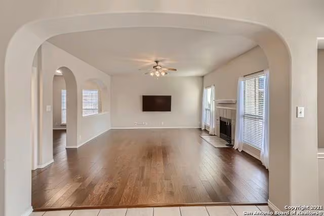 8226 Wayside Creek San Antonio, TX 78255 photo 3
