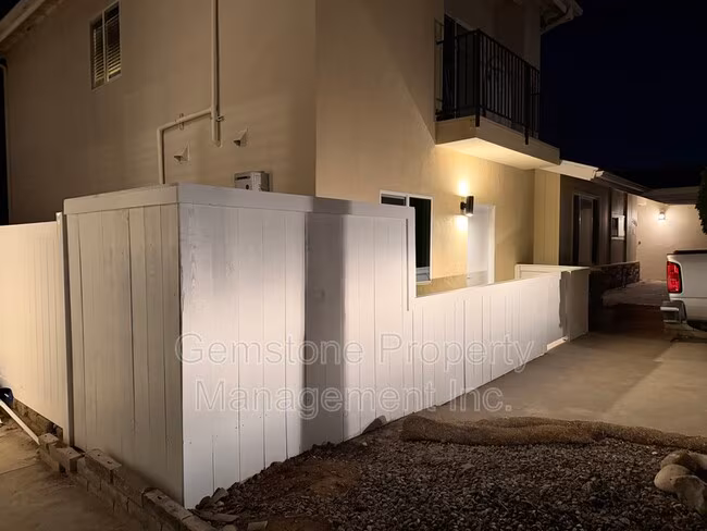 5387 Brockbank Pl San Diego, CA 92115 photo 2