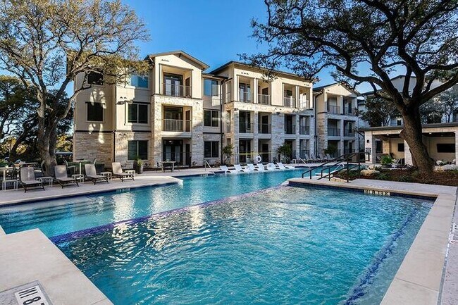 10300 S I-35 Frontage Rd Austin, TX 78748 photo 3