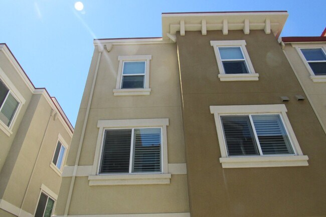 6544 Bantry Bay St Dublin, CA 94568 photo 5