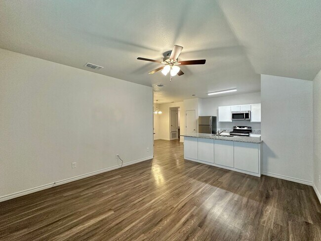 1712 Clovis Dr Copperas Cove, TX 76522 photo 2