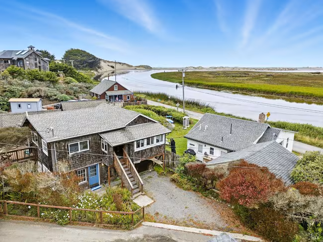 195 Ocean View Ave Bodega Bay, CA 94923 photo 2
