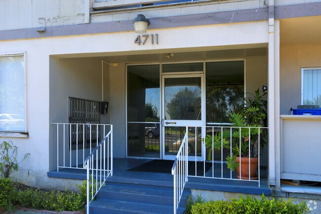 4711 Callan Boulevard, Daly City, CA 94015 photo 3