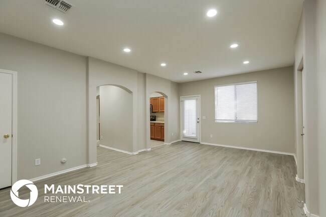 5337 W Warner St Phoenix, AZ 85043 photo 5