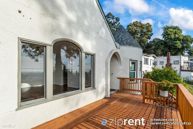 6616 Outlook Avenue, Oakland, CA 94605 photo 5