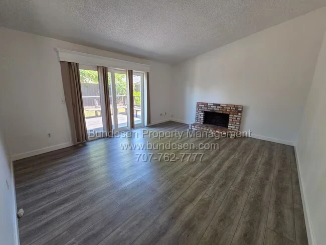 5266 Evonne Ave Rohnert Park, CA 94928 photo 5