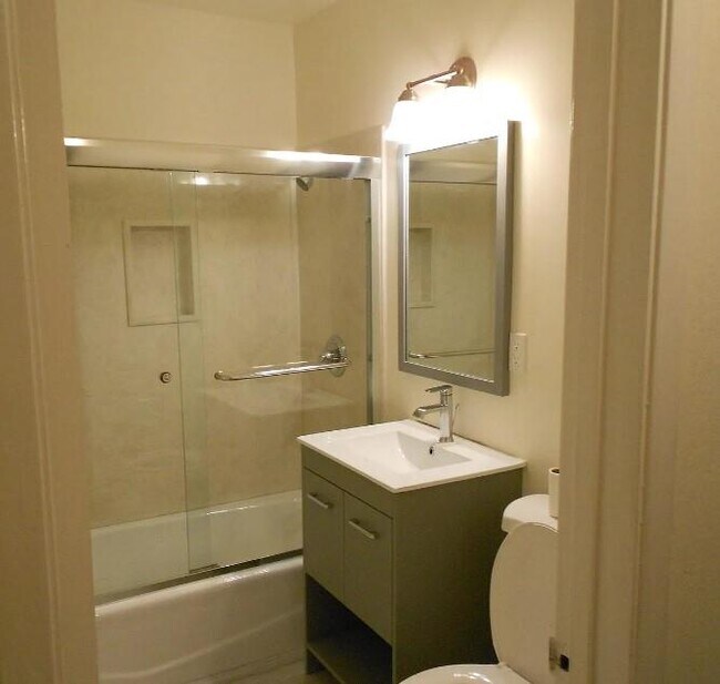91 Lausanne Avenue, Daly City, CA 94014 photo 2