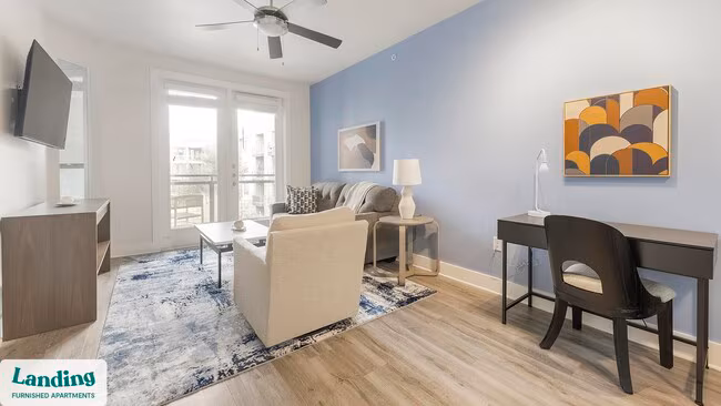 810 W St Johns Ave Austin, TX 78752 photo 2
