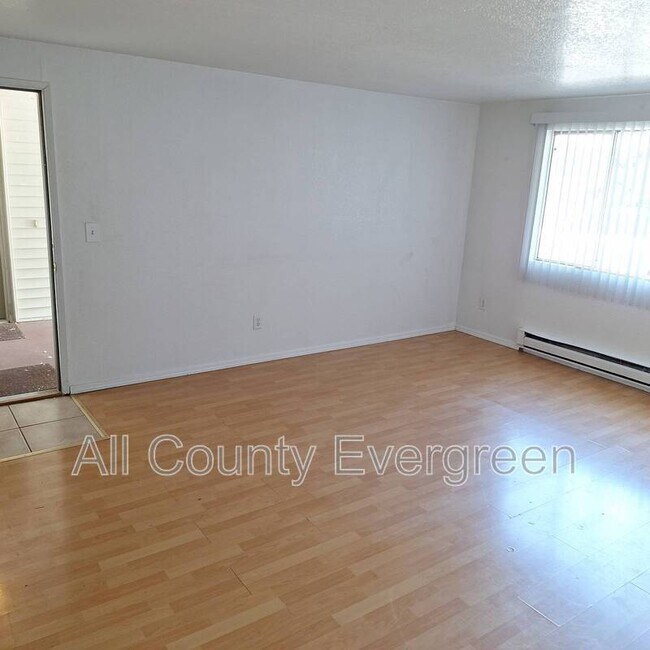 537 37th St SE Auburn, WA 98002 photo 4