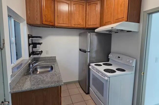 2410 Dana Street, Berkeley, CA 94704 photo 5
