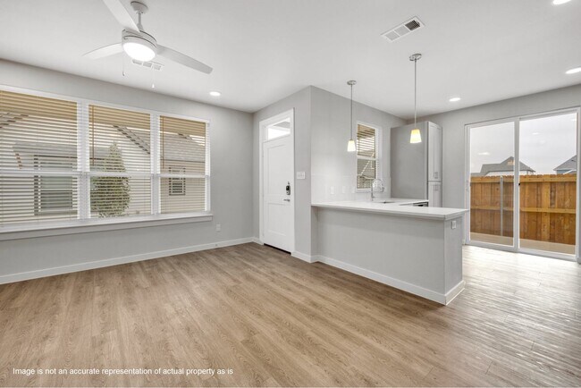 10120 Conover Cmns Cir Fort Worth, TX 76108 photo 5