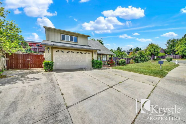 1398 Hale St Vallejo, CA 94591 photo 3