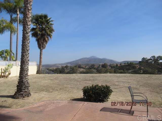331 Canyon Ridge Dr Bonita, CA 91902 photo 2