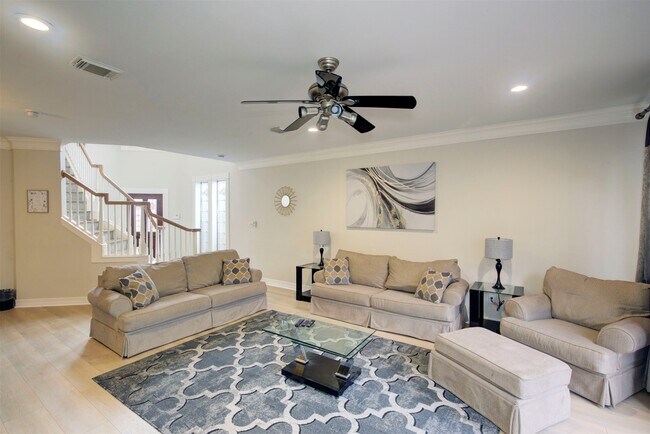 1711 Huldy Street, Houston, TX 77019 photo 4