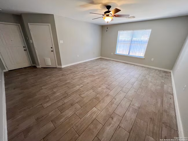 9114 Victory Pass Dr San Antonio, TX 78240 photo 4