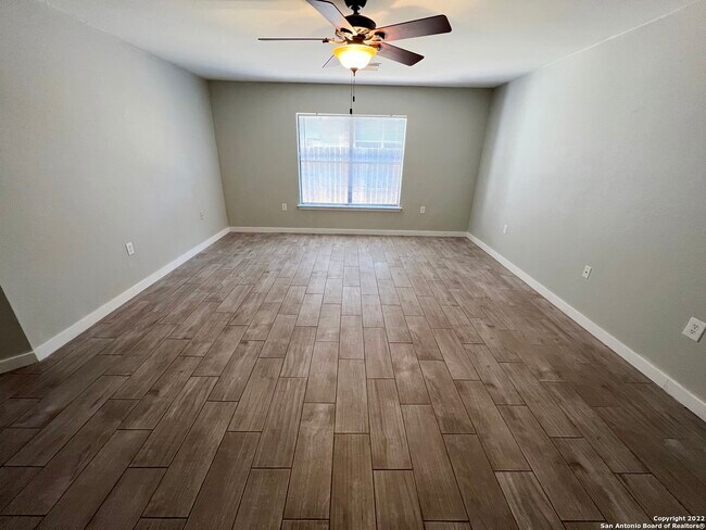 9114 Victory Pass Dr San Antonio, TX 78240 photo 3