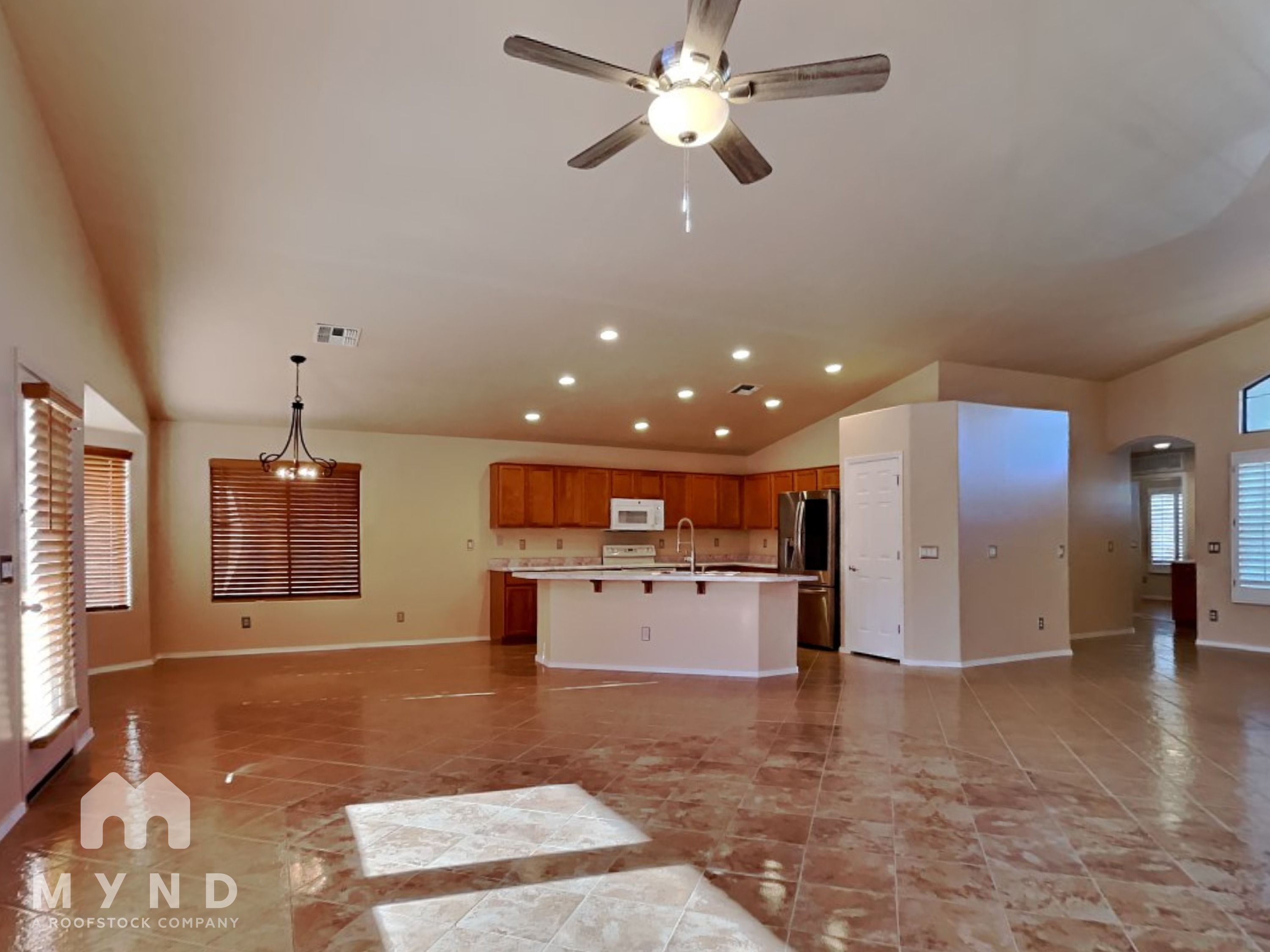 12813 W Aster Dr El Mirage, AZ 85335 photo 4
