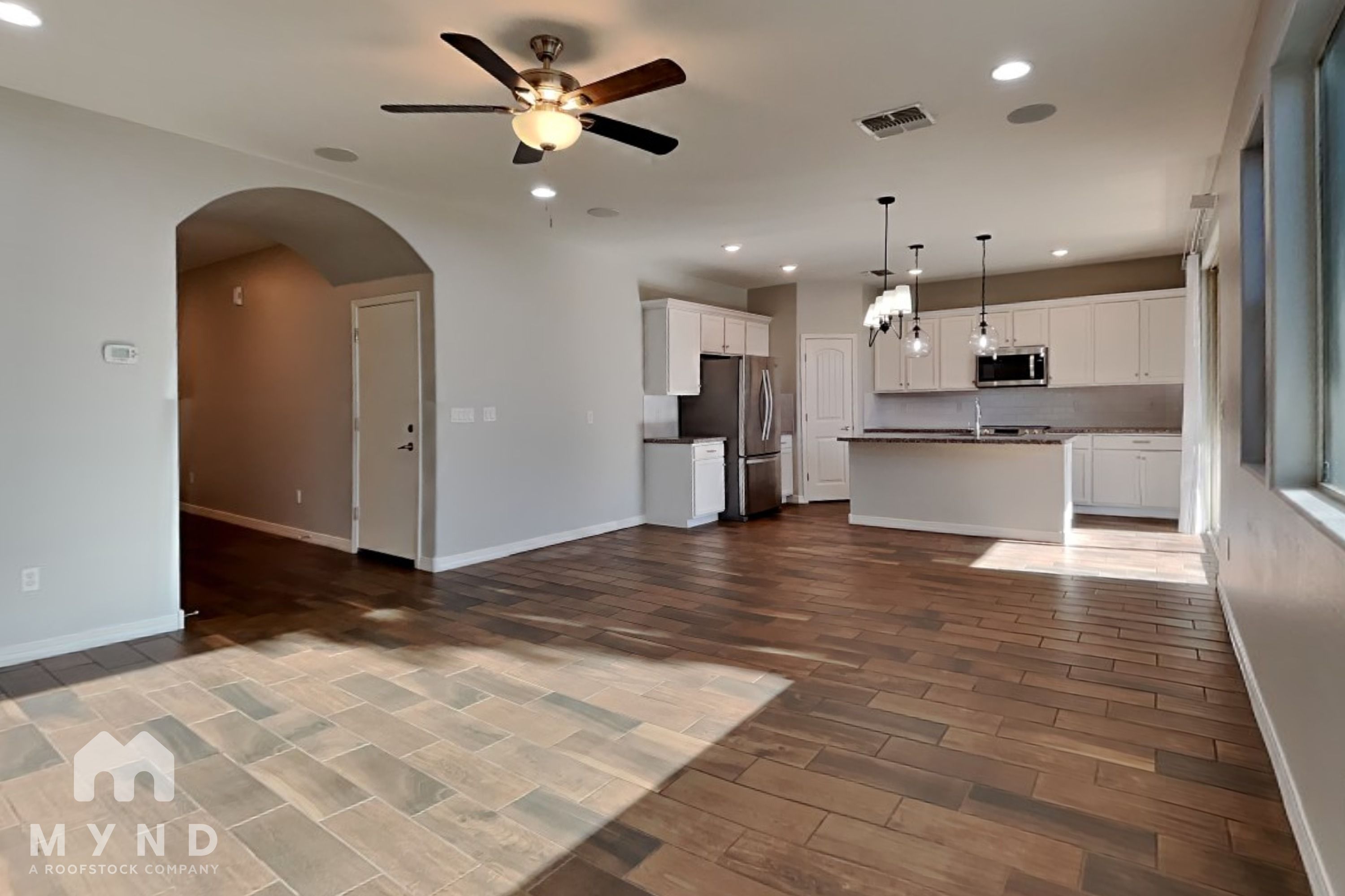 421 N 119th Dr Avondale, AZ 85323 photo 4