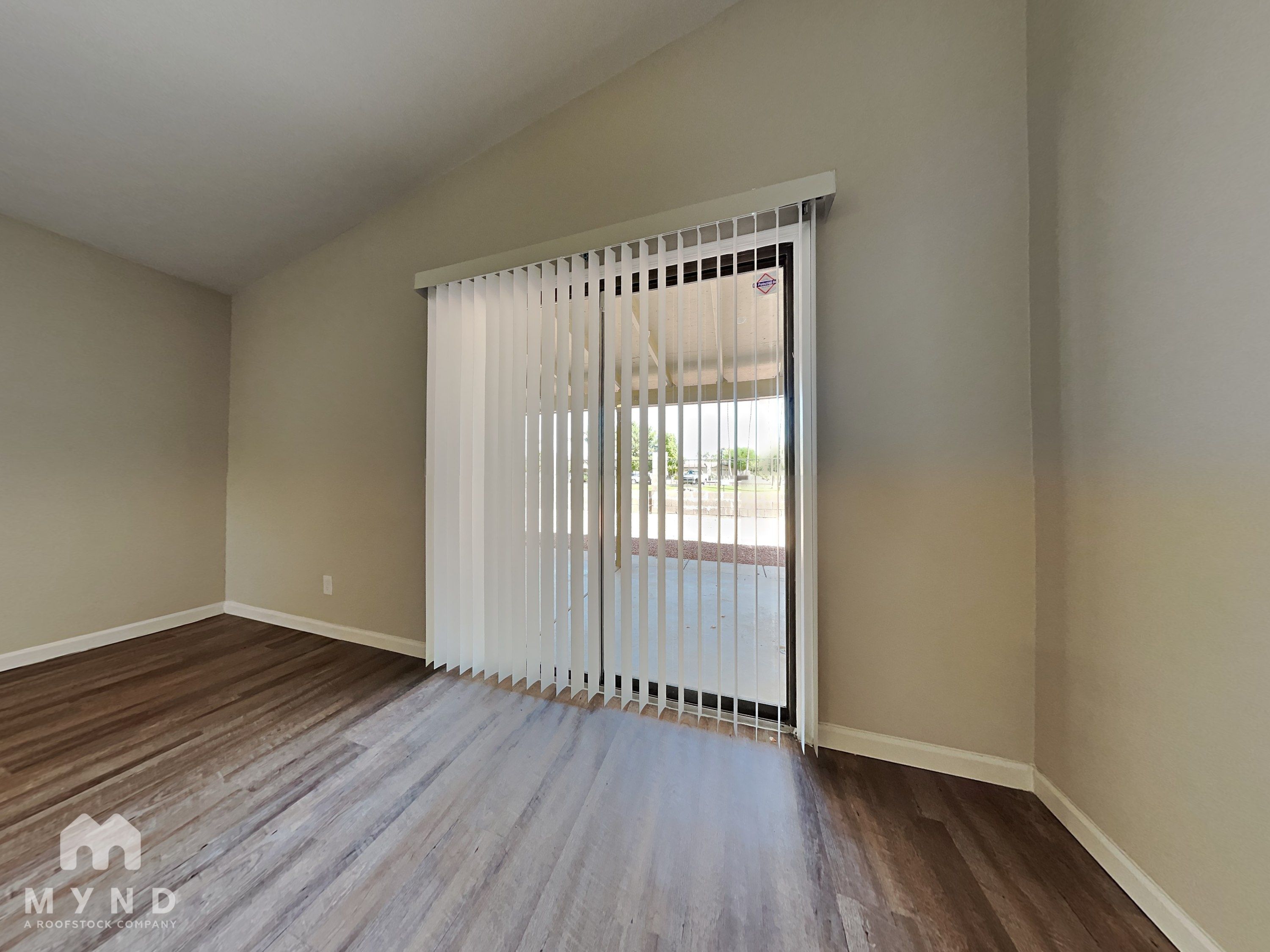 4816 W Sierra Vista Dr Glendale, AZ 85301 photo 5