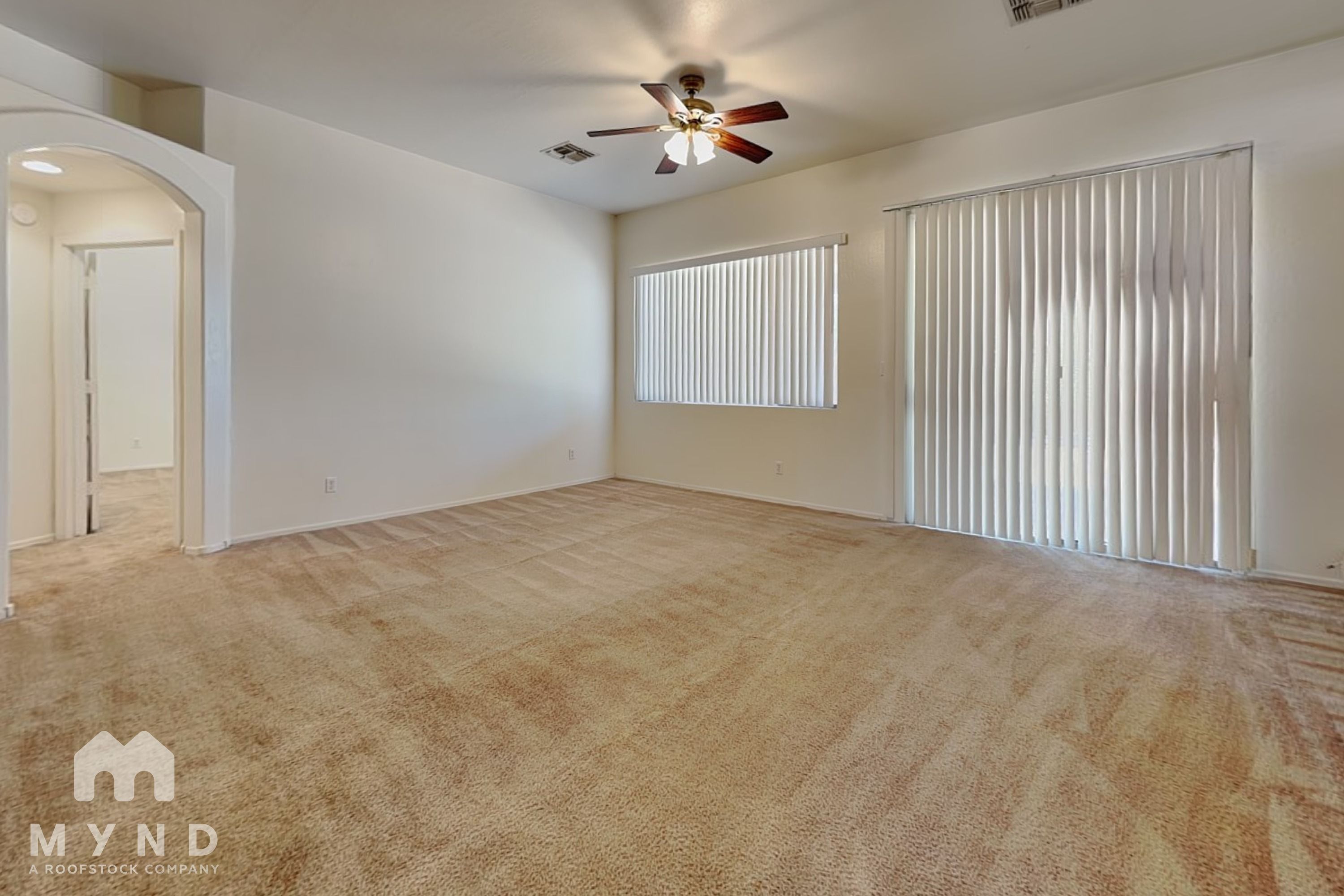 21627 N 89th Dr Peoria, AZ 85382 photo 5