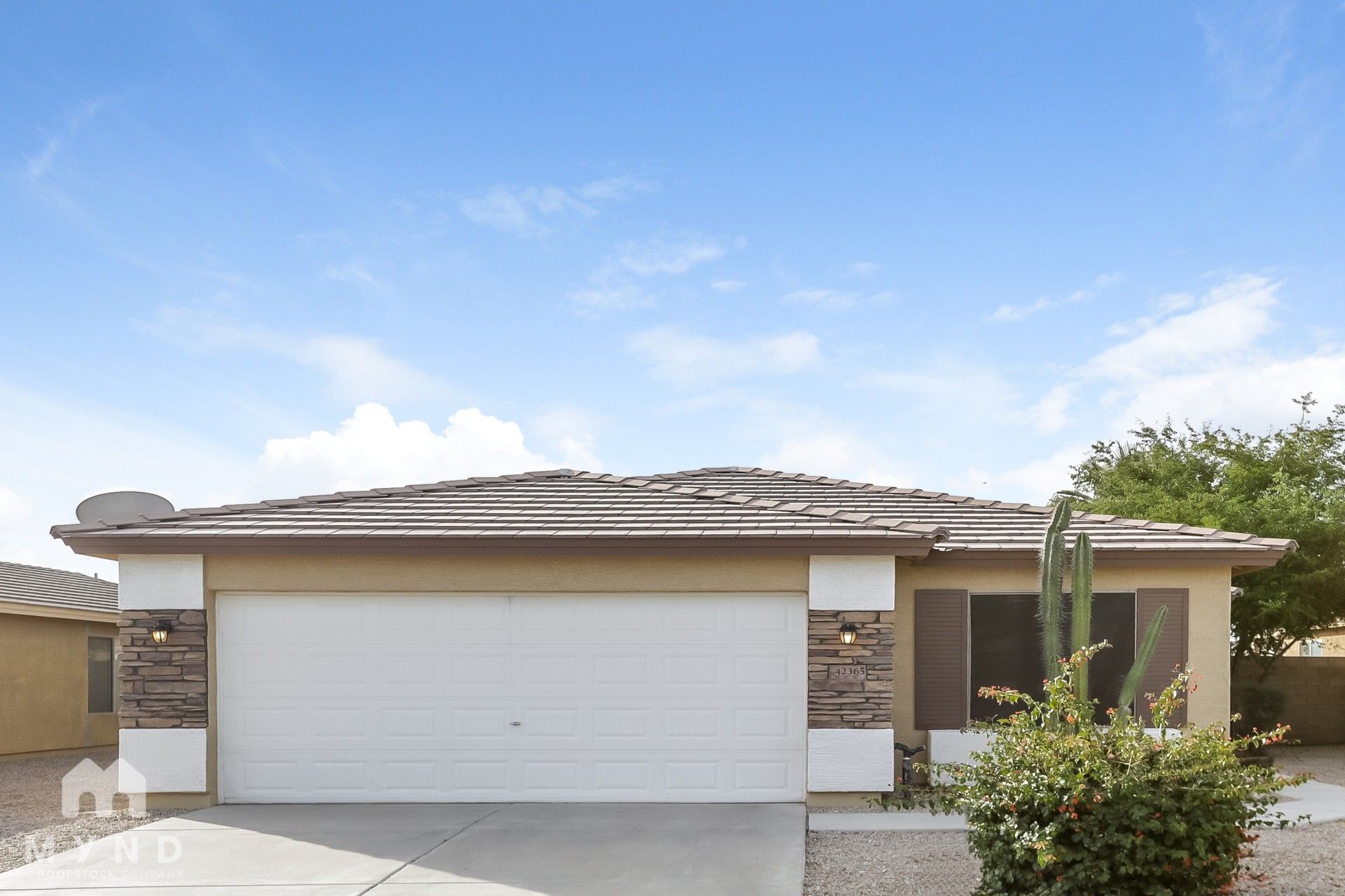 42365 Bunker Dr Maricopa, AZ 85138 photo 2