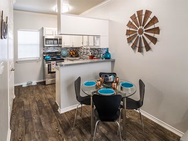 Residences At Holly Oaks photo 4