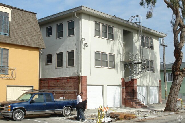 943 Solano Avenue, Albany, CA 94706 photo 3